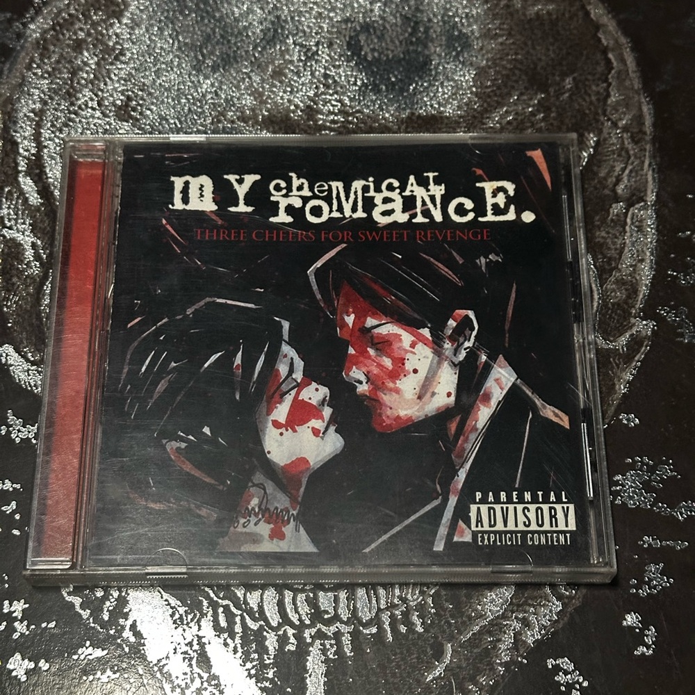 My Chemical Romance CD - Three Cheers for Sweet Revenge